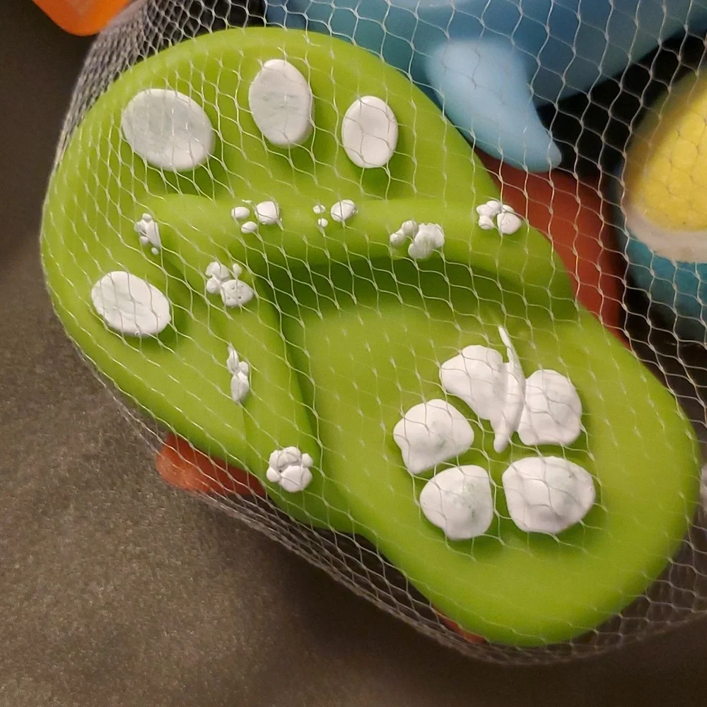 Dog‎ Toys